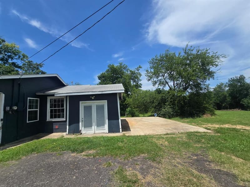 1021 Mulberry Street, Sulphur Springs TX 75482 - Photo 6