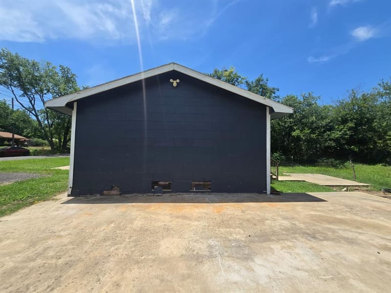 1021 Mulberry Street, Sulphur Springs TX 75482 - Photo 8