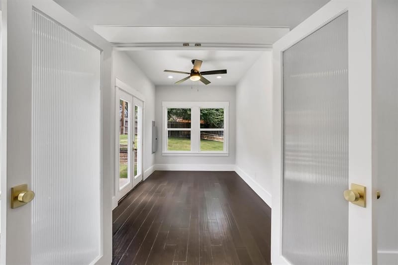 800 Crow Court, Granbury TX 76048 - Photo 20