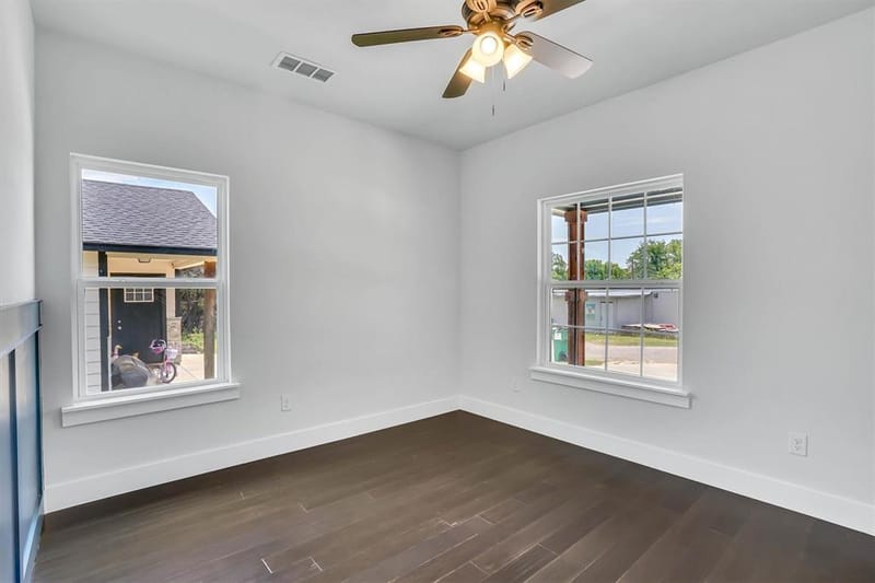800 Crow Court, Granbury TX 76048 - Photo 24