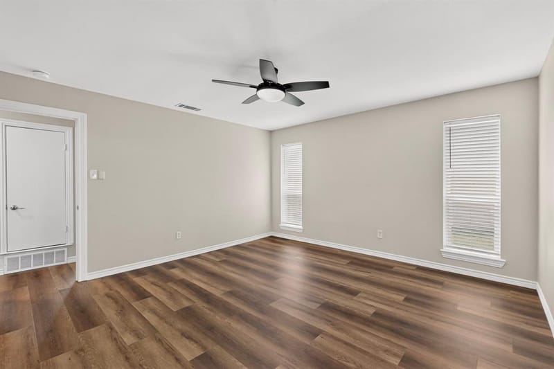 2802 Green Oaks Drive, Garland TX 75040 - Photo 17