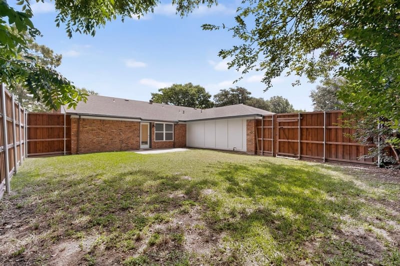 2802 Green Oaks Drive, Garland TX 75040 - Photo 34