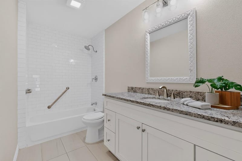 2802 Green Oaks Drive, Garland TX 75040 - Photo 25