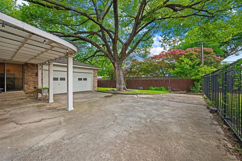 2536 Saint Francis Avenue, Dallas TX 75228 - Photo 26
