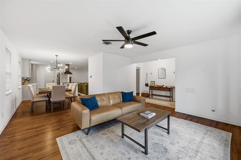 2536 Saint Francis Avenue, Dallas TX 75228 - Photo 10
