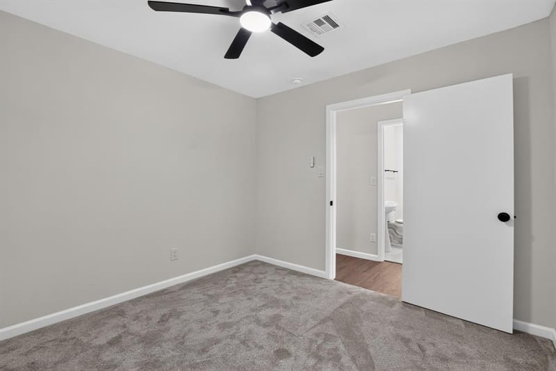 4348 Selkirk Drive W, Fort Worth TX 76109 - Photo 30