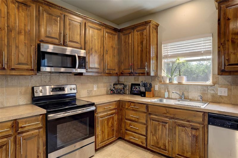 751 N Sherman Avenue, Van Alstyne TX 75495 - Photo 7