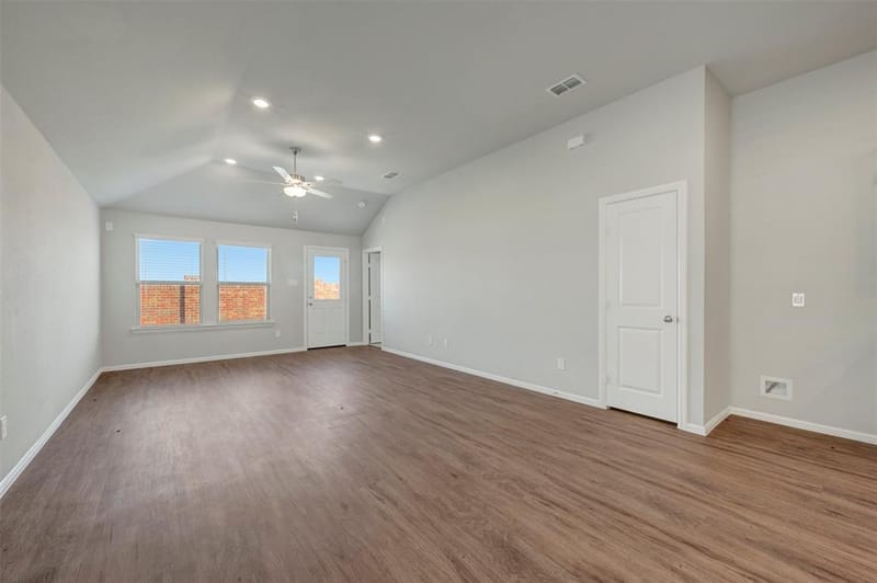 14253 Zealand Drive, Pilot Point TX 76258 - Photo 2