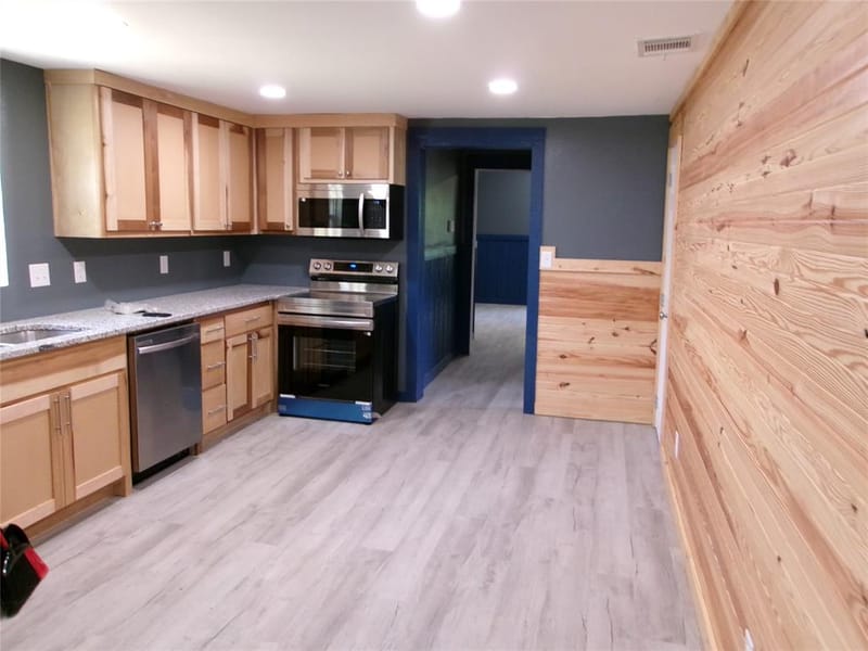 419 W Evans Avenue, Bonham TX 75418 - Photo 8
