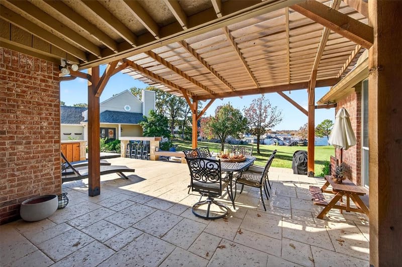 100 Mohawk Cove, Lake Kiowa TX 76240 - Photo 29