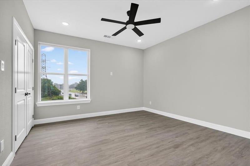 808 Premier, Grand Prairie TX 75051 - Photo 21