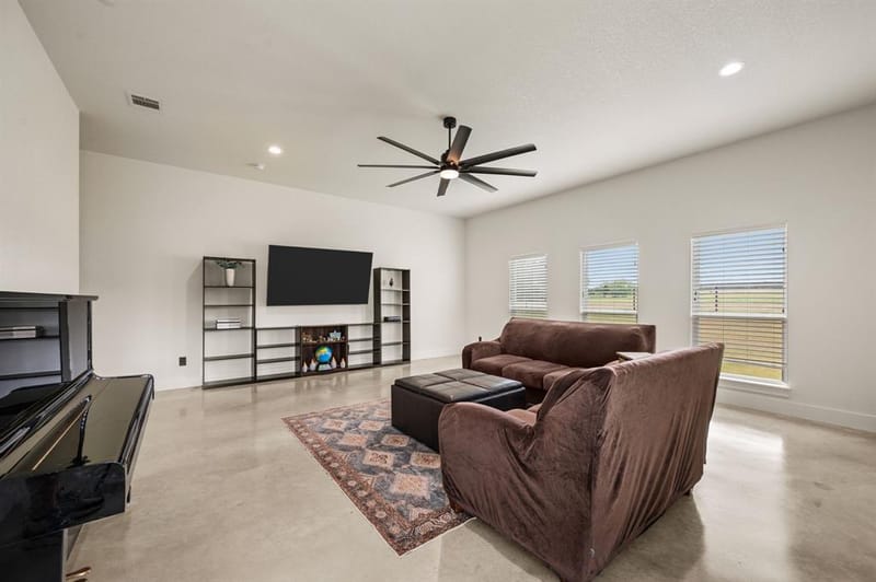 151 Lakota Drive, Bridgeport TX 76426 - Photo 22