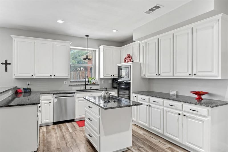 5900 Avocet Way, The Colony TX 75056 - Photo 12