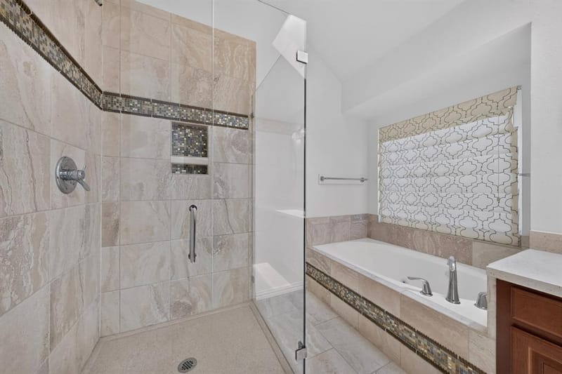712 Regalwood Drive, DeSoto TX 75115 - Photo 16