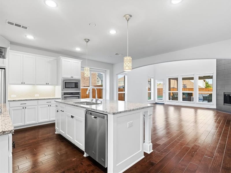 817 Winehart Street, Lewisville TX 75056 - Photo 20