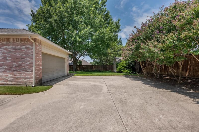 2608 Rochelle Drive, McKinney TX 75070 - Photo 32