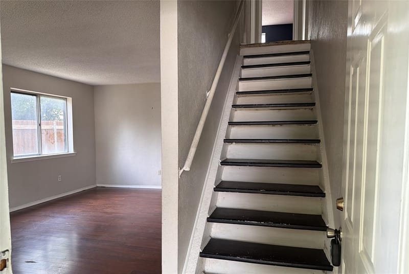 7791 Los Gatos Drive, Dallas TX 75232 - Photo 3