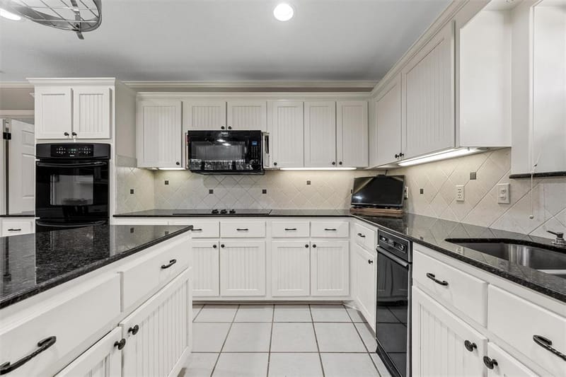 3401 Summit Circle, Belton TX 76513 - Photo 11