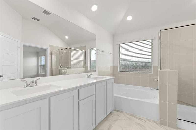 2613 River Bank Drive, Burleson TX 76028 - Photo 7