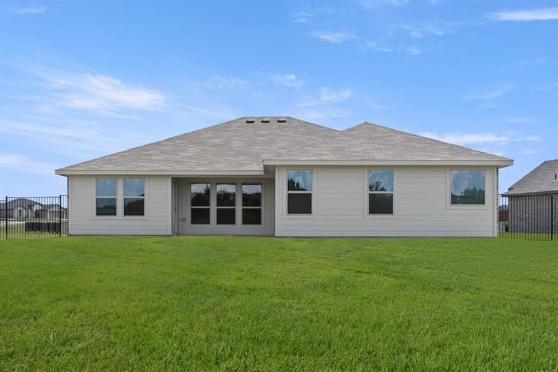 2613 River Bank Drive, Burleson TX 76028 - Photo 25