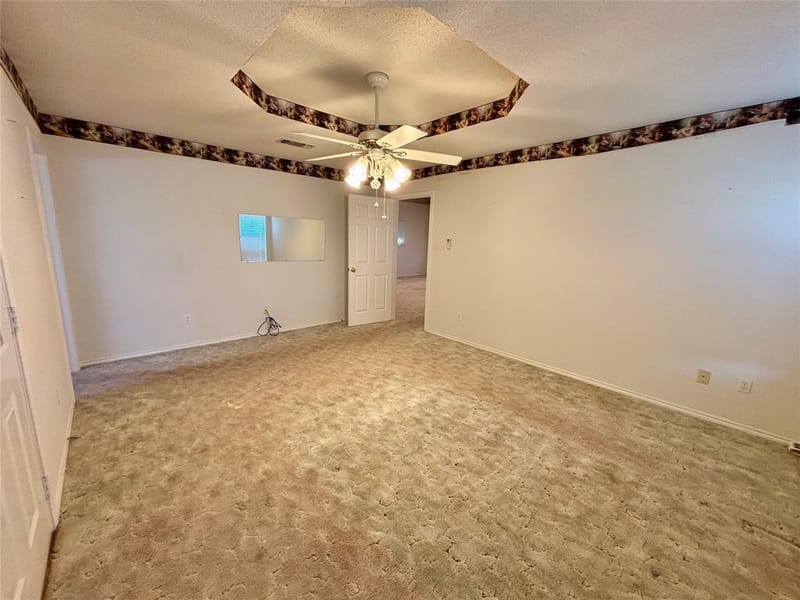 570 N Center, Blossom TX 75416 - Photo 10
