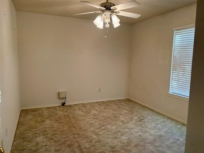 570 N Center, Blossom TX 75416 - Photo 15