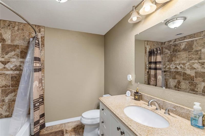 304 N Victor Street, Comanche TX 76442 - Photo 14