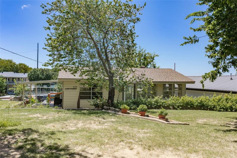121 Lure Street, Bridgeport TX 76426 - Photo 12
