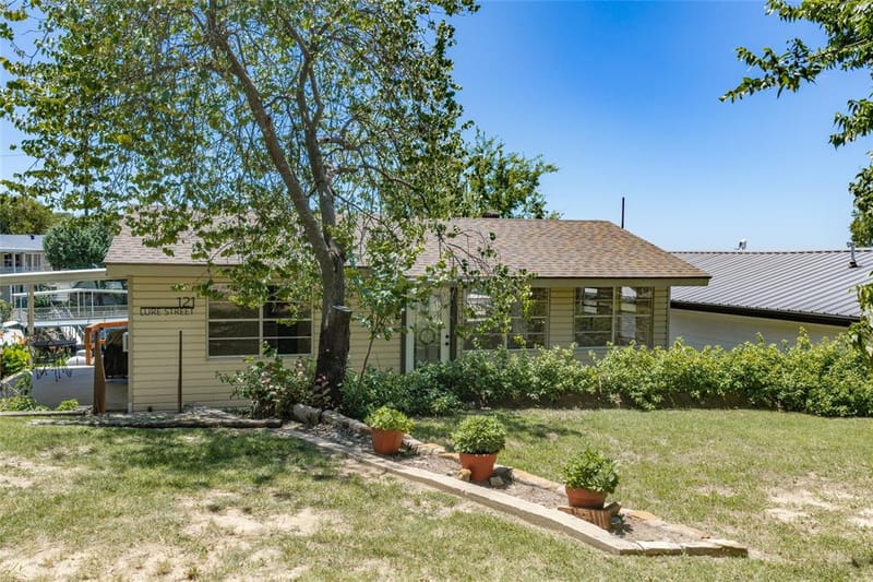 121 Lure Street, Bridgeport TX 76426 - Photo 4