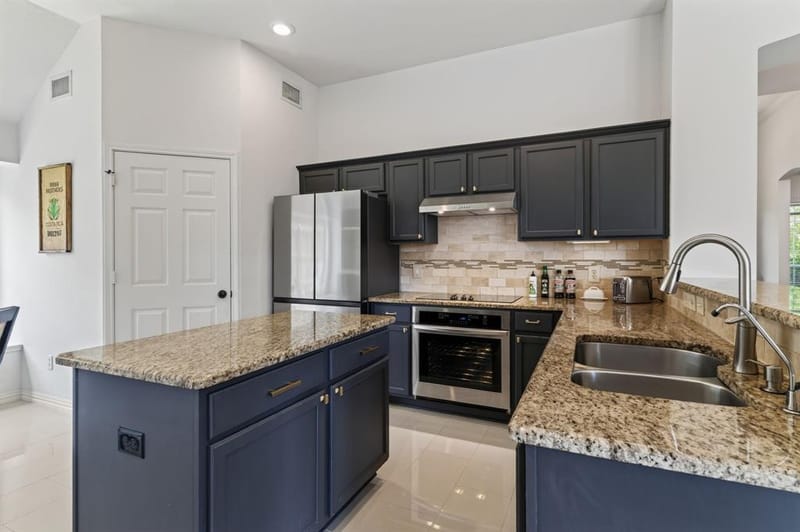 9383 Homestead Lane, Frisco TX 75033 - Photo 9