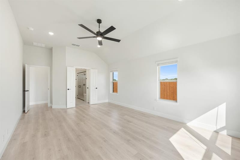 125 Ponce De Leon Drive, Granbury TX 76048 - Photo 17