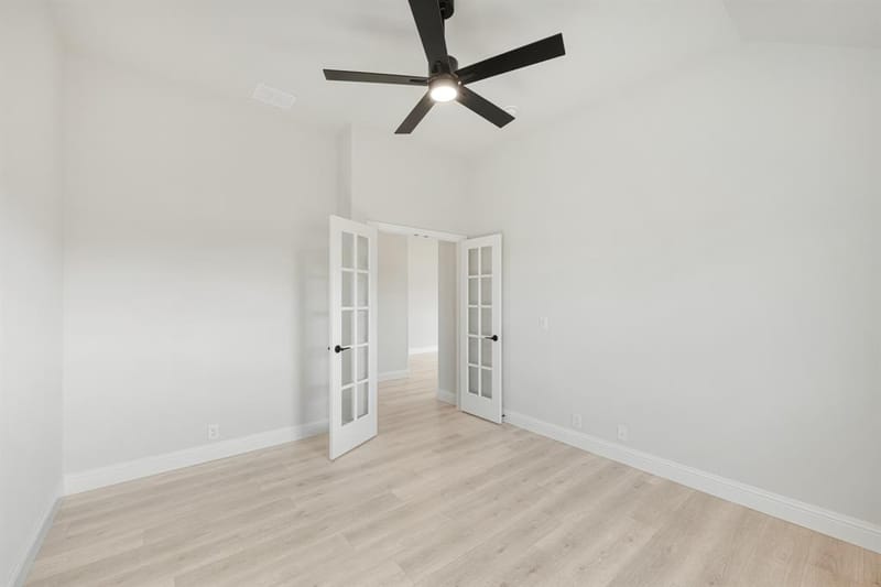 125 Ponce De Leon Drive, Granbury TX 76048 - Photo 24