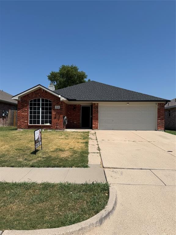 2648 Carmen Drive, Grand Prairie TX 75052 - Photo 2