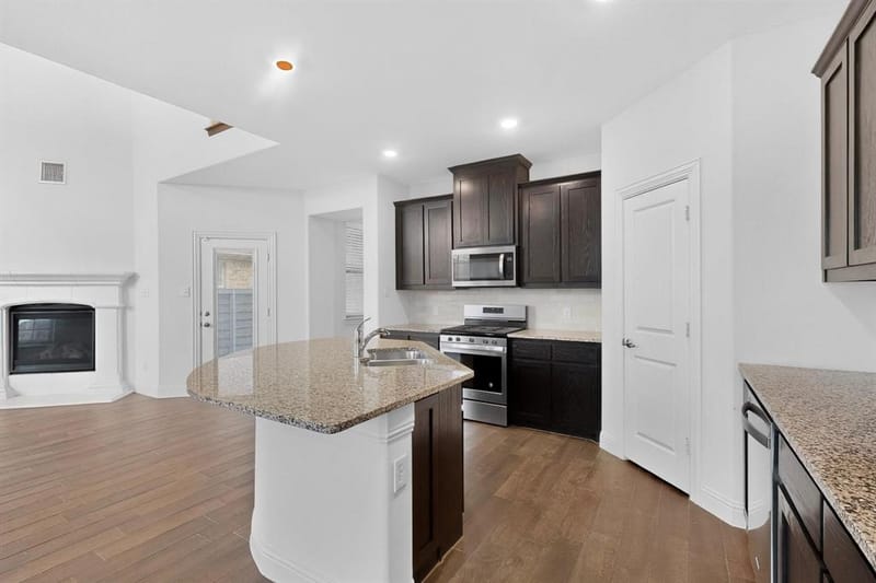 7113 Dandelion Drive, Little Elm TX 76227 - Photo 7