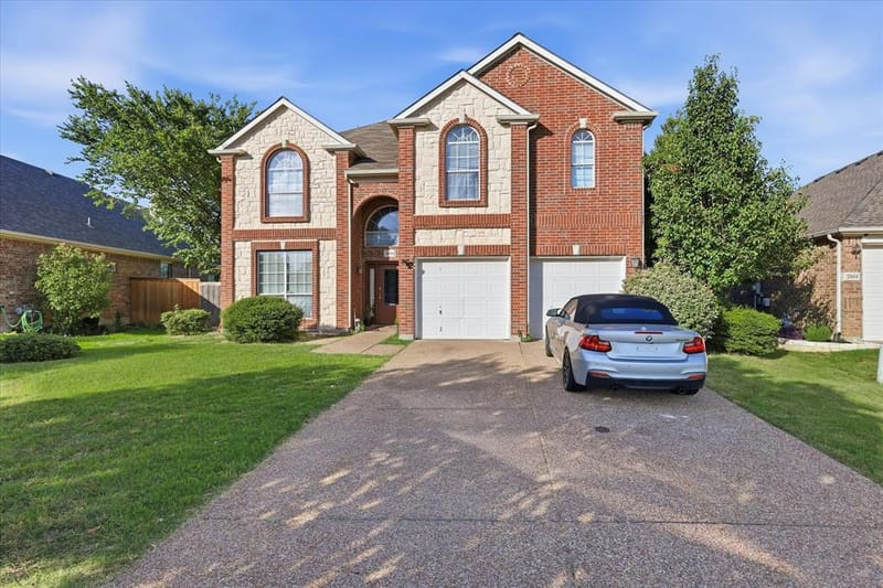 2808 N Camino Lagos, Grand Prairie TX 75054 - Photo 2