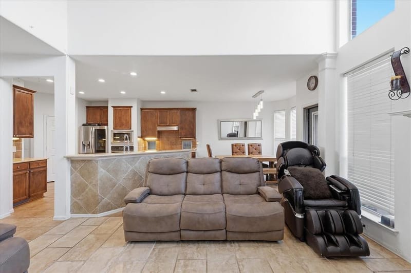 2808 N Camino Lagos, Grand Prairie TX 75054 - Photo 10