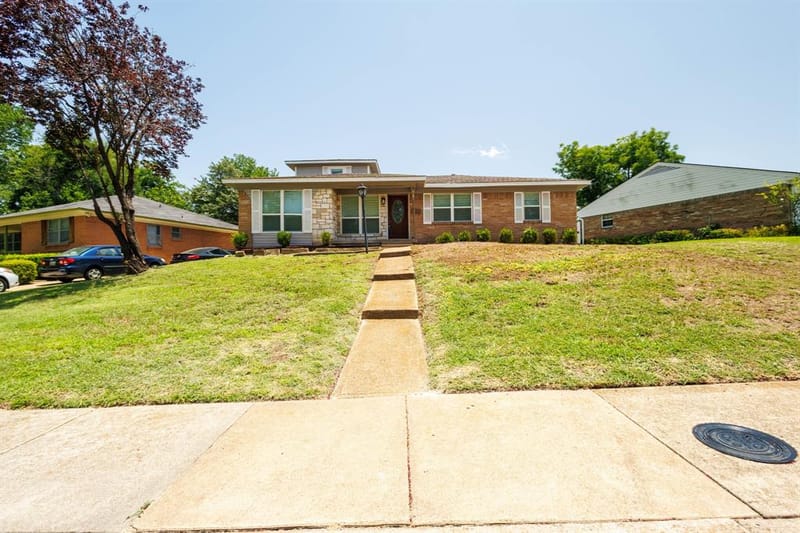 7816 Claremont Drive, Dallas TX 75228 - Photo 2