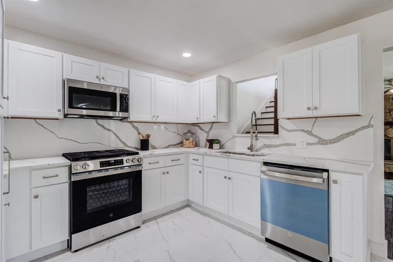 7816 Claremont Drive, Dallas TX 75228 - Photo 11