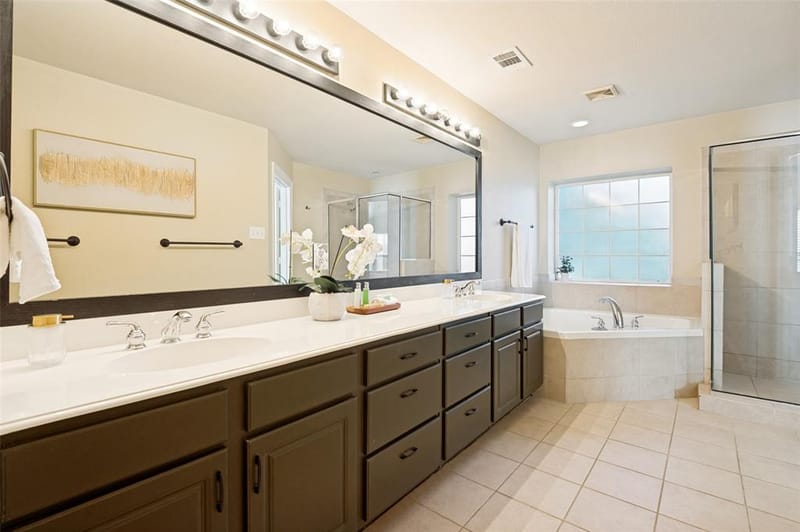 4252 Sun Creek Court, Plano TX 75093 - Photo 18