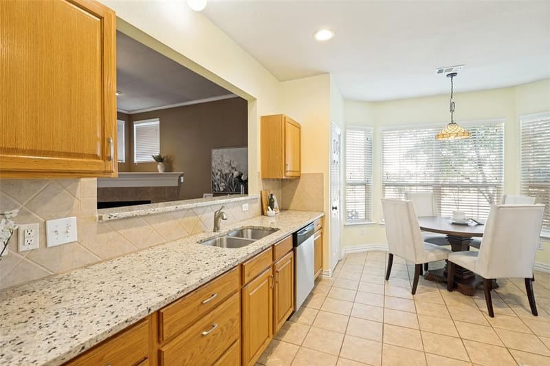 4252 Sun Creek Court, Plano TX 75093 - Photo 15