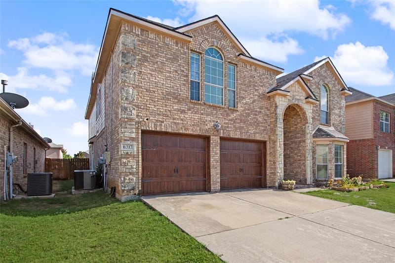 6317 Eagles Rest Drive, Fort Worth TX 76179 - Photo 3