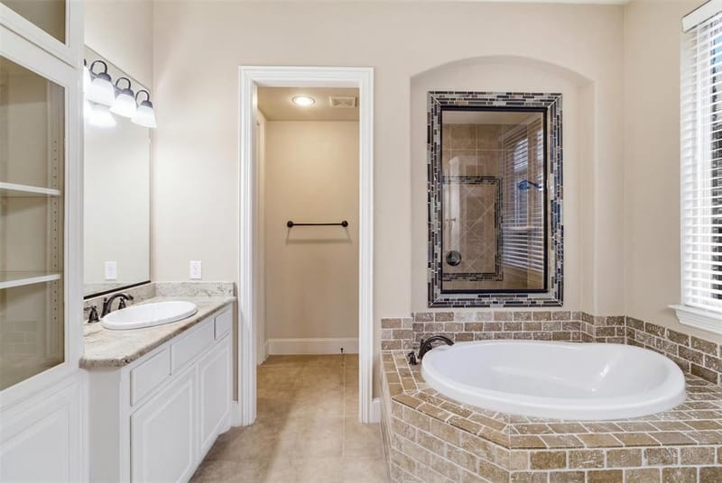 2270 Morning Dew Court, Allen TX 75013 - Photo 9