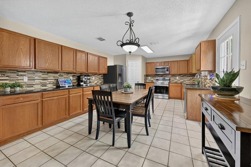 16520 Red River Lane, Fort Worth TX 76247 - Photo 6