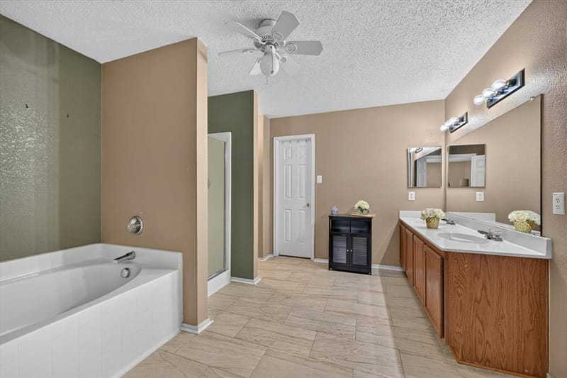 16520 Red River Lane, Fort Worth TX 76247 - Photo 10