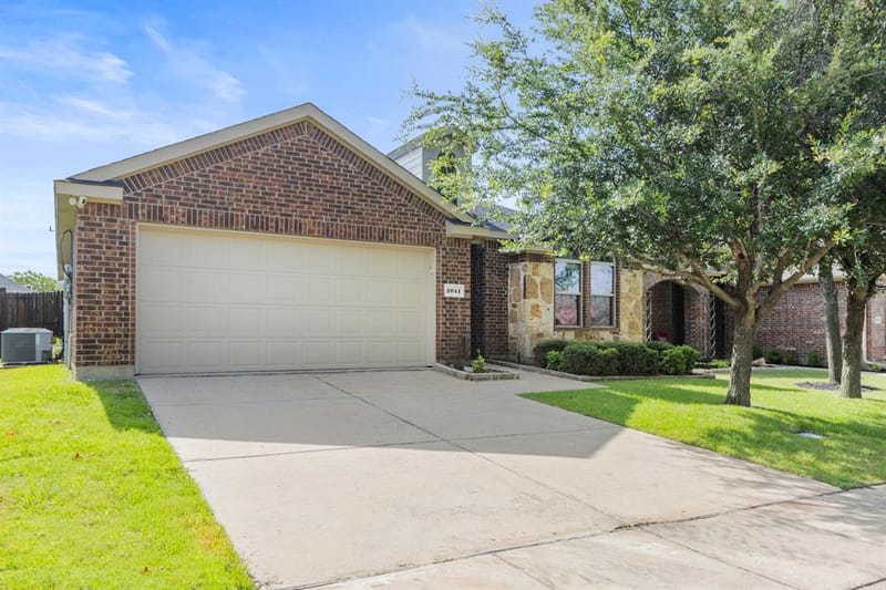 2041 Shady Glen Trail, Princeton TX 75407 - Photo 3