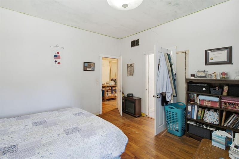 324 W Ross Avenue, De Leon TX 76444 - Photo 13
