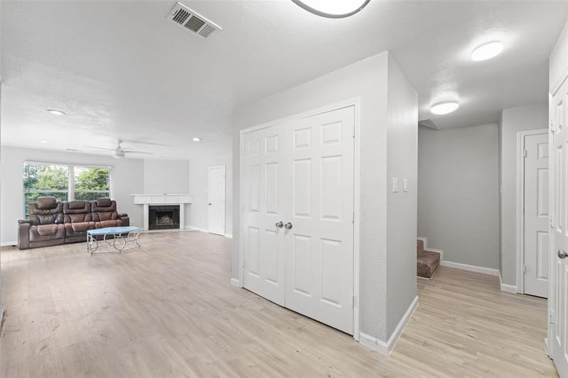 3607 Pinebrook Drive, Dallas TX 75241 - Photo 13