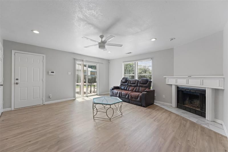 3607 Pinebrook Drive, Dallas TX 75241 - Photo 8