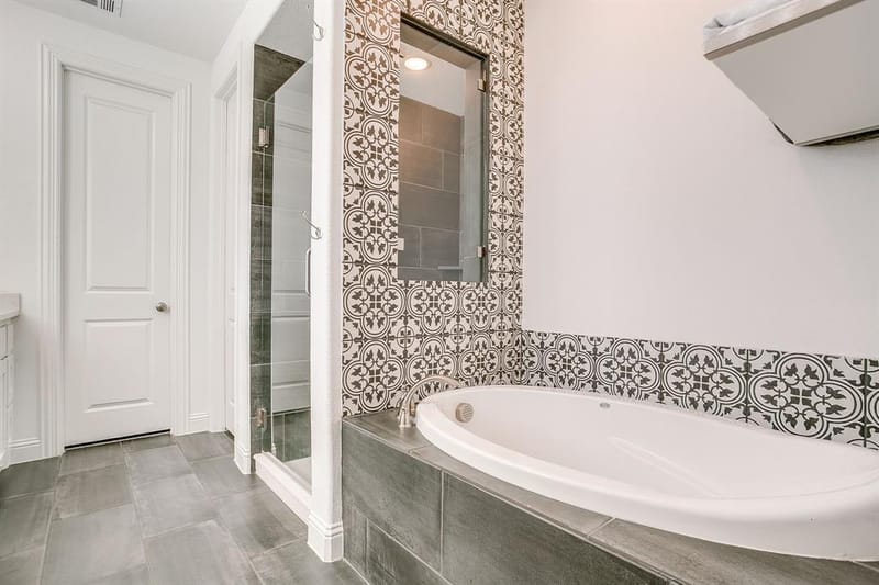 2009 Roundtree Circle E, Fort Worth TX 76008 - Photo 22