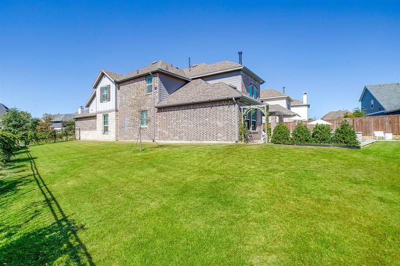 2009 Roundtree Circle E, Fort Worth TX 76008 - Photo 37